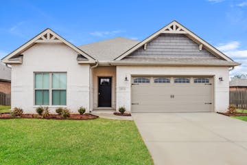 14574 River Birch Lane Athens, AL 35613